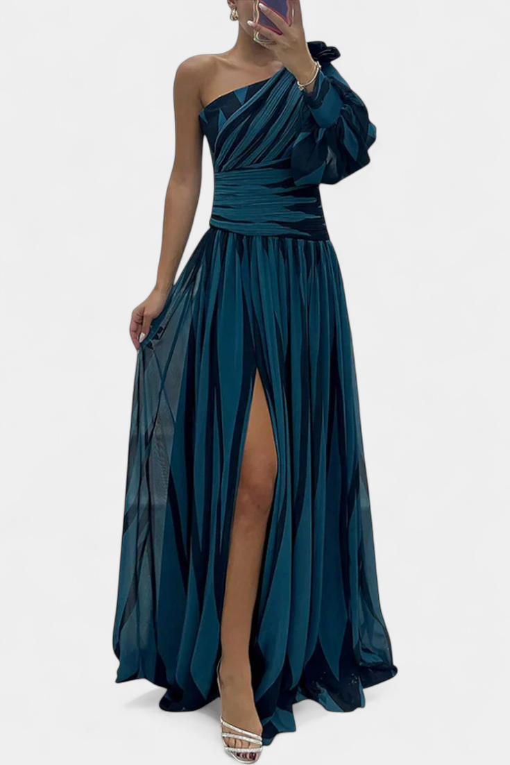 Milo Mochi | Sophisticated Maxi Dress